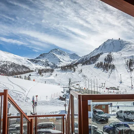 Otel Hotiday Vialattea