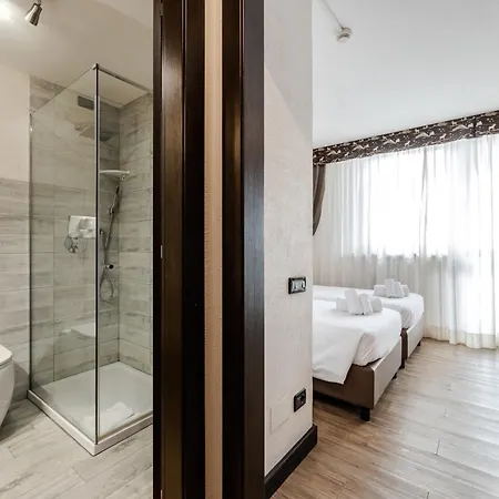 Hotiday Vialattea 4*