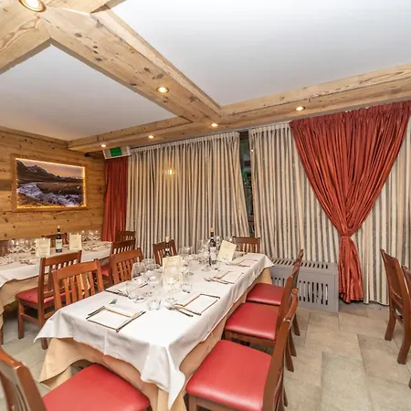 Hotel Hotiday Vialattea 4*