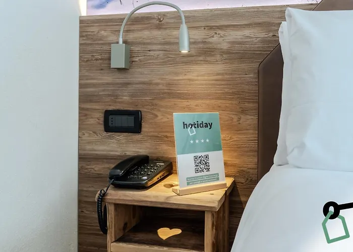 Hotel Hotiday Vialattea 4*